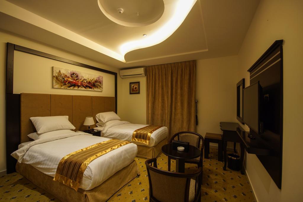 Rose Oasis Hotel Najran Quarto foto